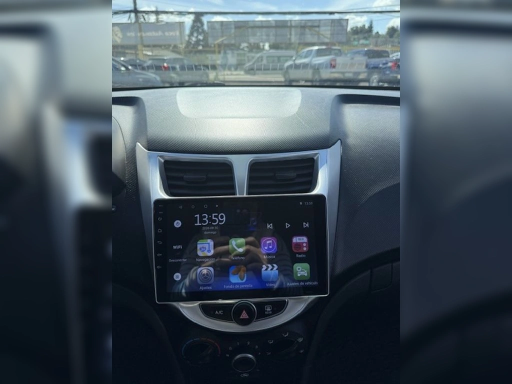 Hyundai Accent 1.4 Gl año 2020