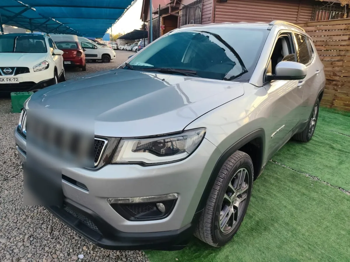 JEEP COMPASS 2.4 Longitude At año 2020