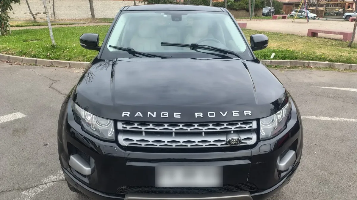 LAND ROVER EVOQUE 2.0 Dynamic 5p At 4x4 año 2013