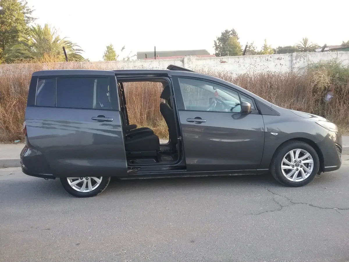 MAZDA MAZDA5 2.0 V T.elect Mt año 2014