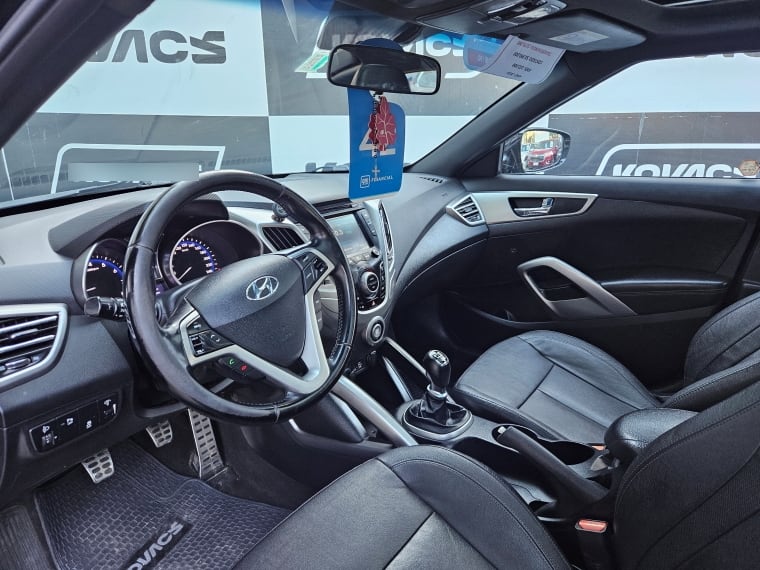 Hyundai Veloster 1.6 Fs 4dr Gls Full Mt año 2016