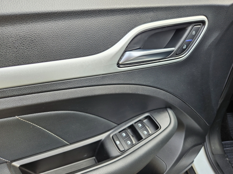 MG Zs 1.5 Com Mt año 2022