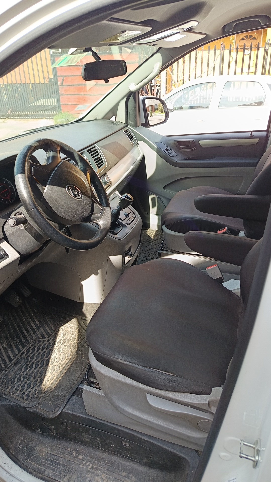 MAXUS G10 1.9 9+1 Pasajeros Mt Diesel año 2022