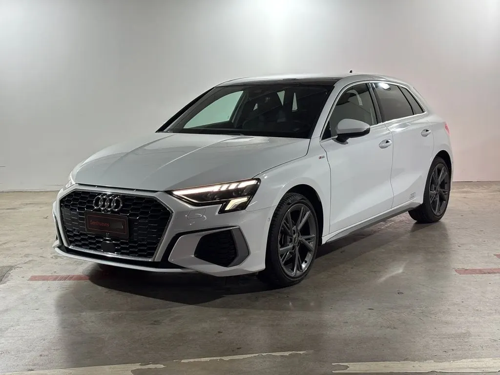 Audi A3 Sportback 35 Tfsi Sport año 2023