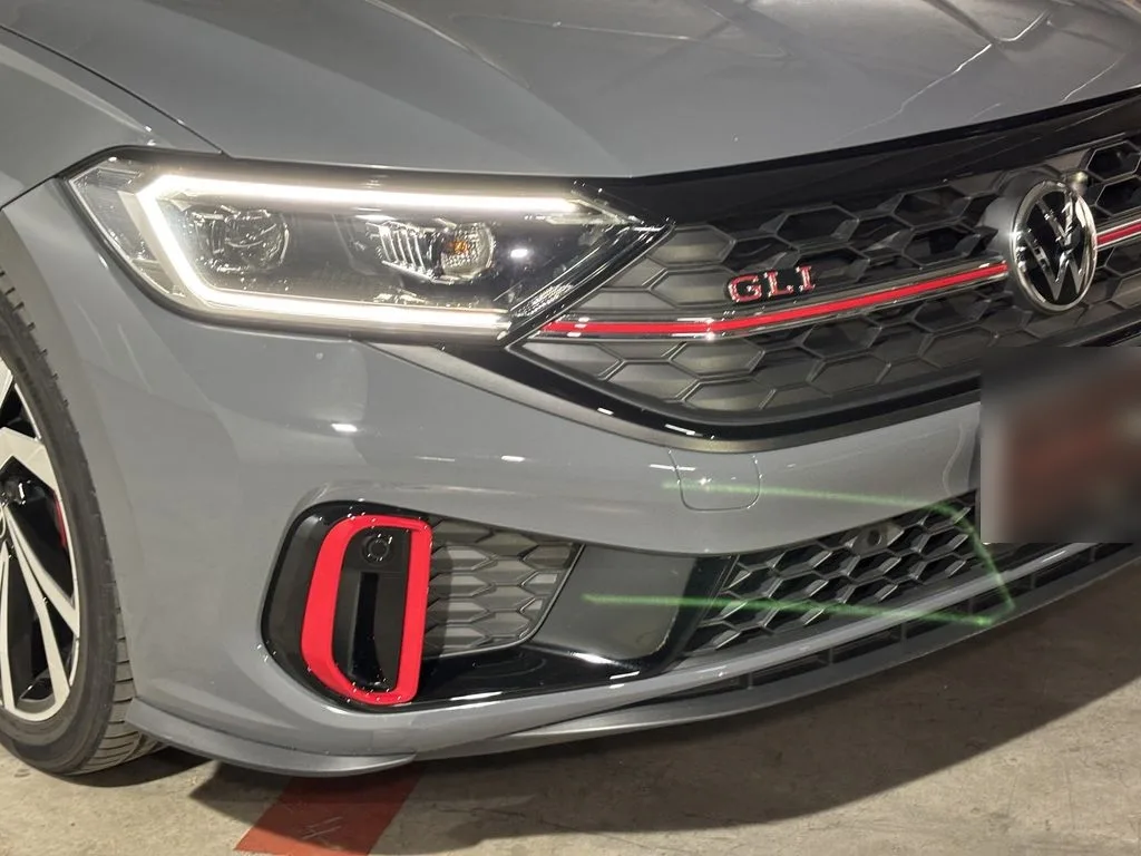 Volkswagen Jetta Gli 4x2 2.0 Aut año 2024