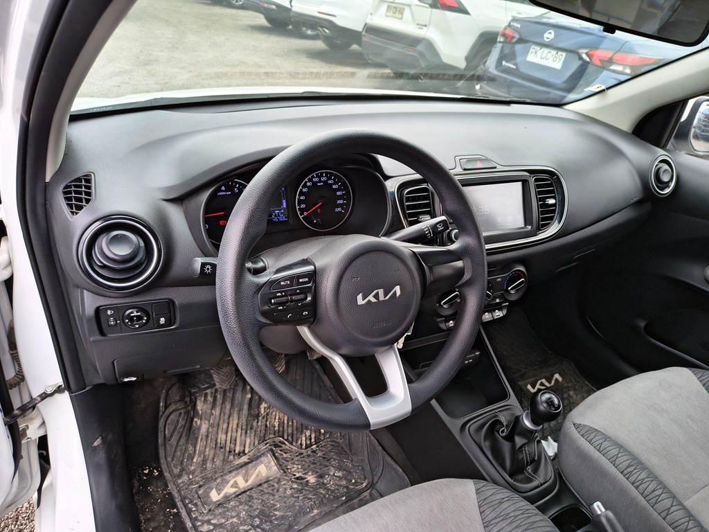 Kia Soluto Soluto 1.4 Gasolina 4x2 T/m año 2023