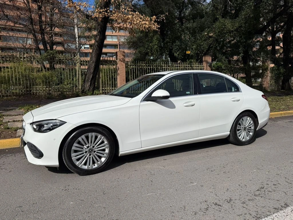 Mercedes-Benz C 180 1.6 4x2 At 4p año 2022