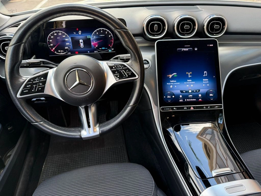 Mercedes-Benz C 180 1.6 4x2 At 4p año 2022