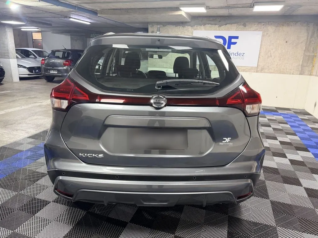 Nissan Kicks Advance año 2023
