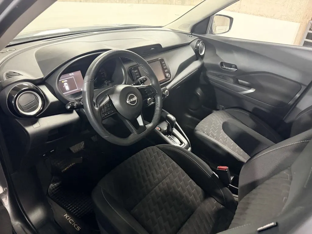 Nissan Kicks Advance año 2023