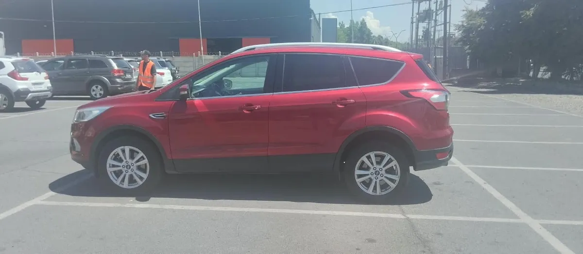FORD ESCAPE 2.0 Se Ecoboost At 4x2 año 2019