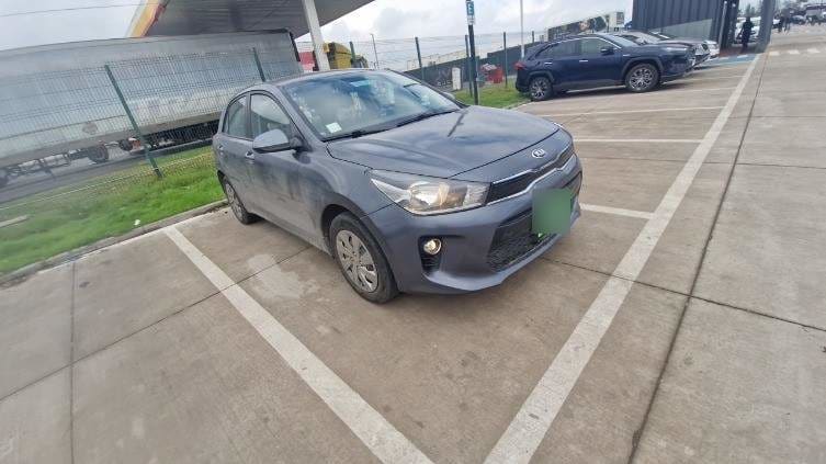 Kia Rio 5 1.4 Ex 4x2 Ac 6mt 5p año 2019