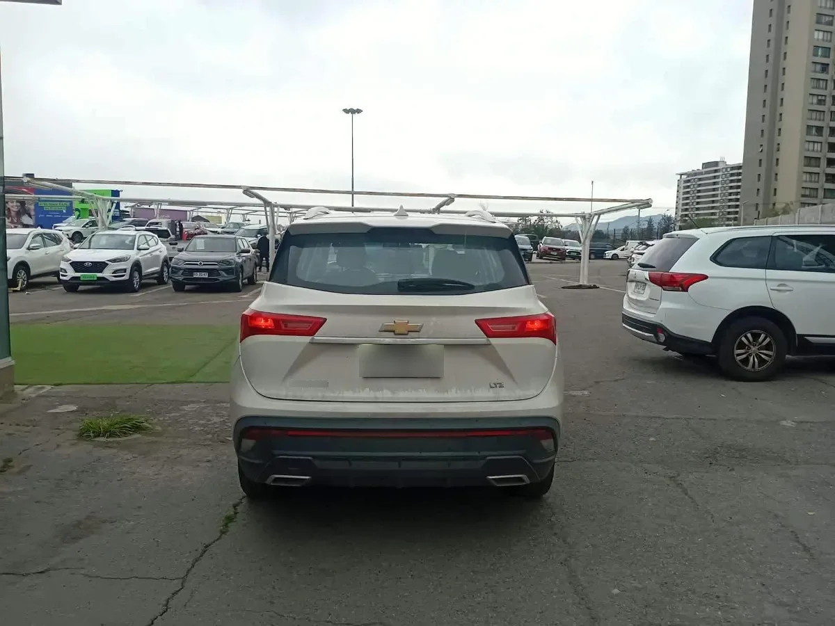 Chevrolet Captiva 1.5t Ltz Fwd Mt 5p año 2022