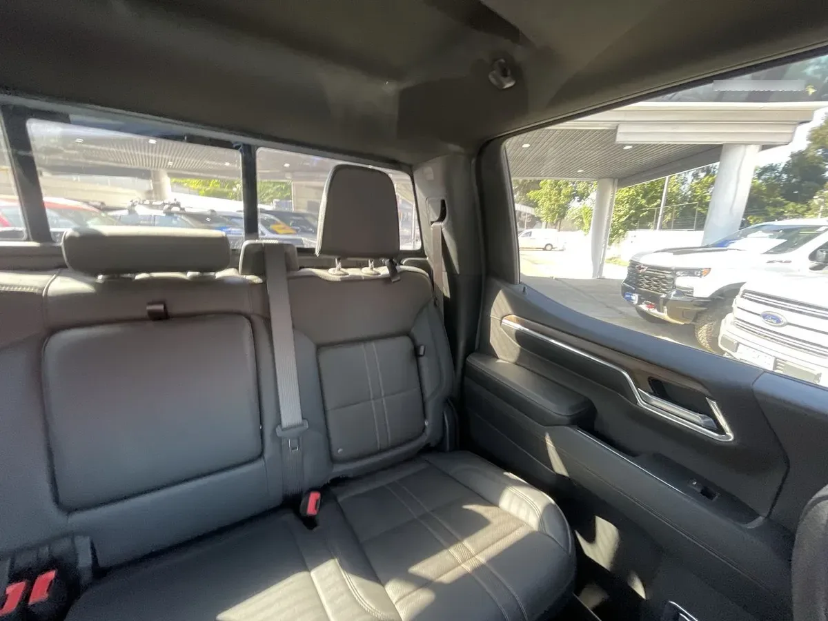 Chevrolet Silverado 3.0 High Country 4x4 At 4p año 2024