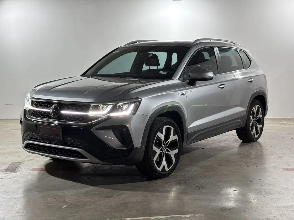 Volkswagen Taos Aut año 2025