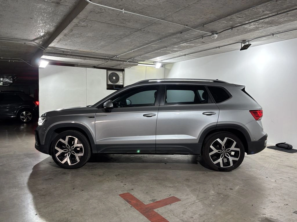 Volkswagen Taos Aut año 2025