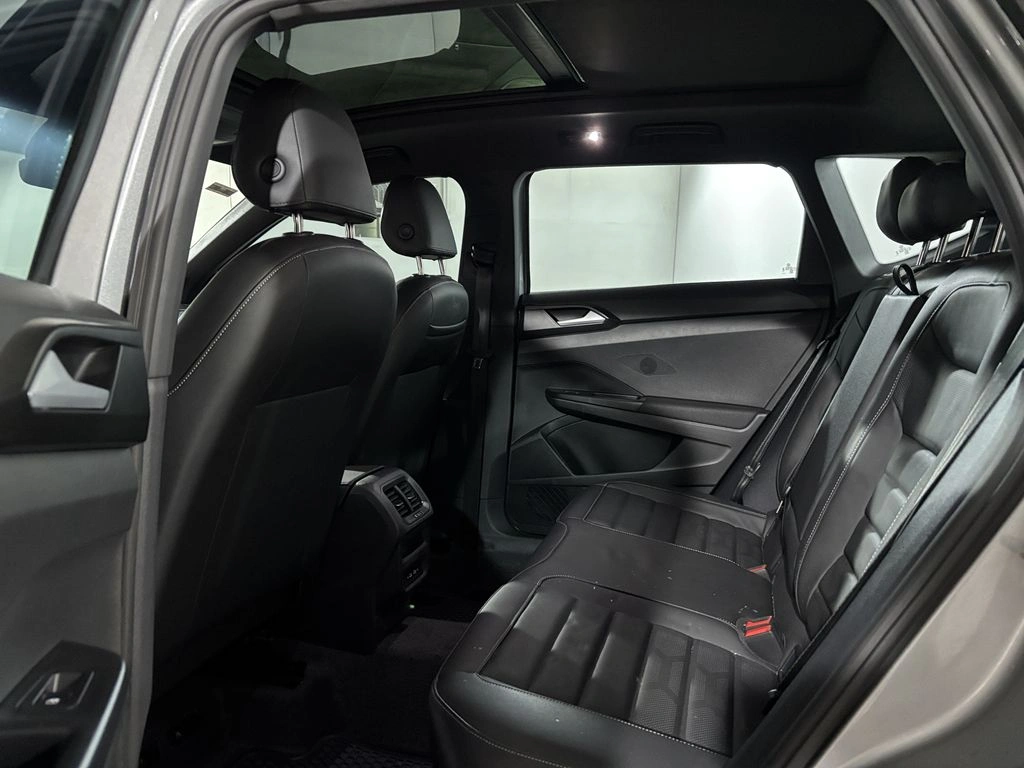 Volkswagen Taos Aut año 2025