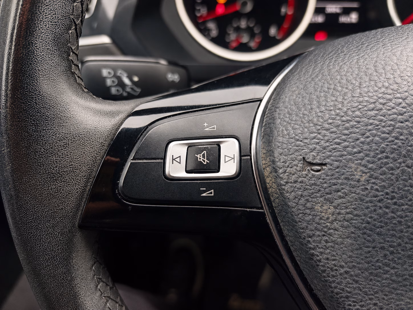 Volkswagen Tiguan Comfortline año 2021