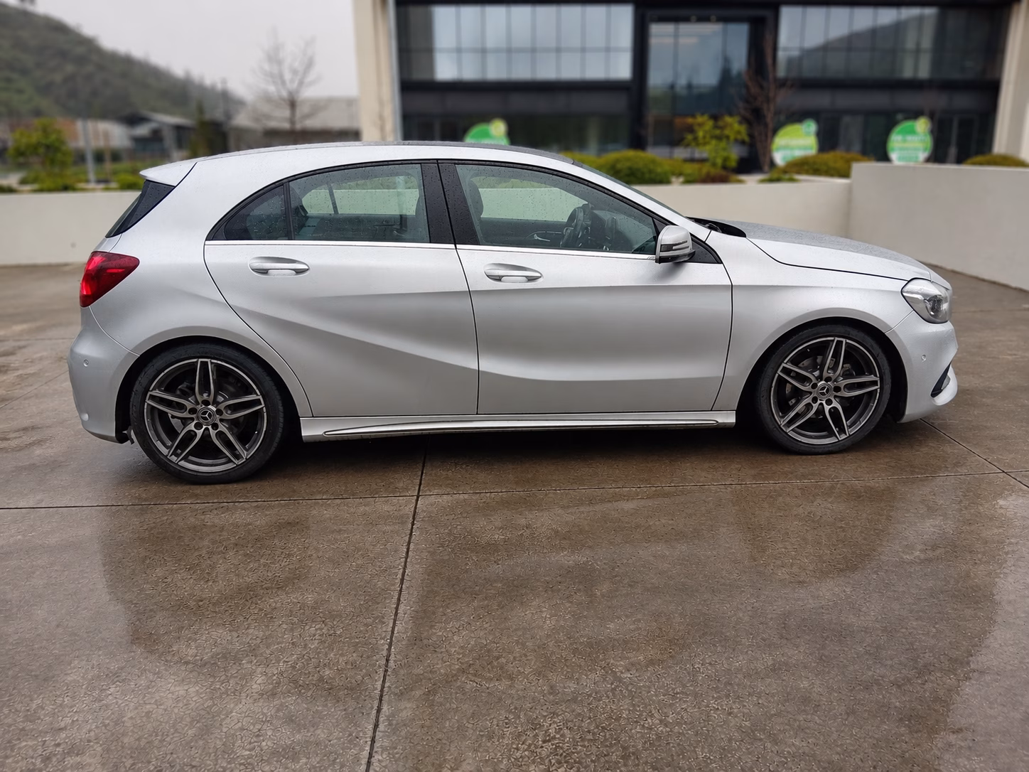 Mercedes-Benz A200 A 200 D año 2019