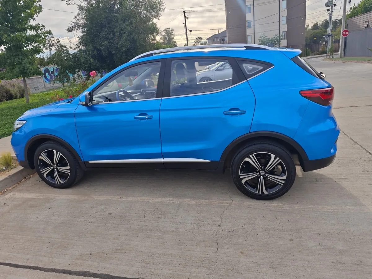 MG ZX 1.5 Dlx At año 2023