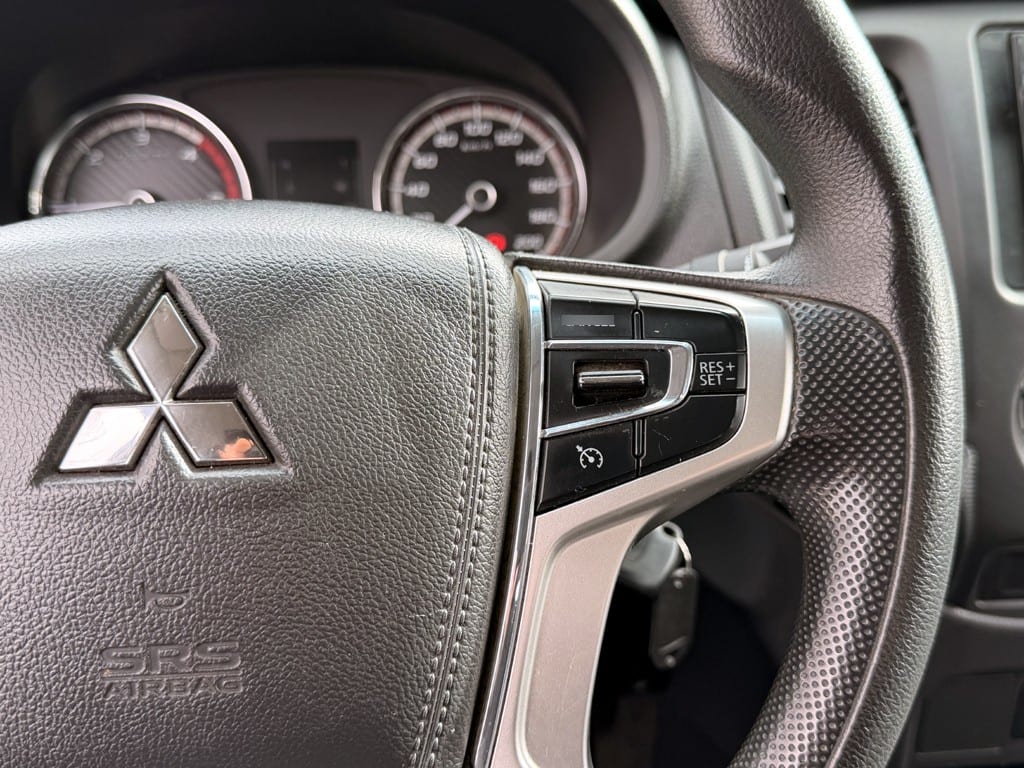Mitsubishi L200 2.4 Katana Cr año 2023