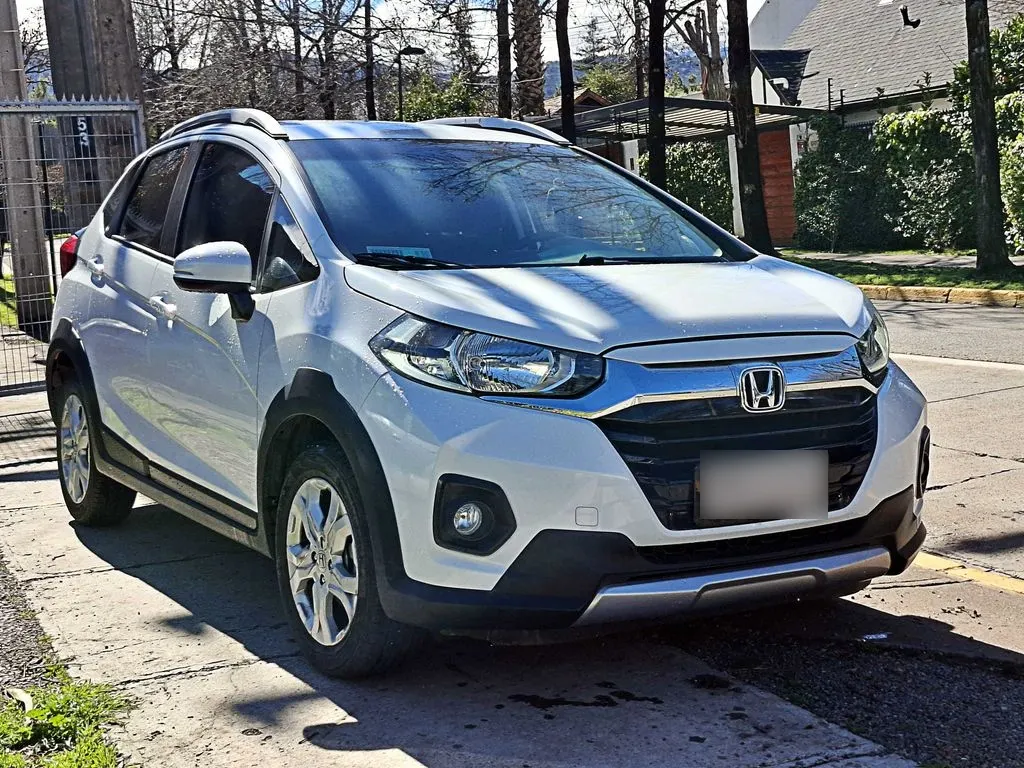 Honda Wr-V 1.5 Lx 4x2 Cvt At 5p año 2022