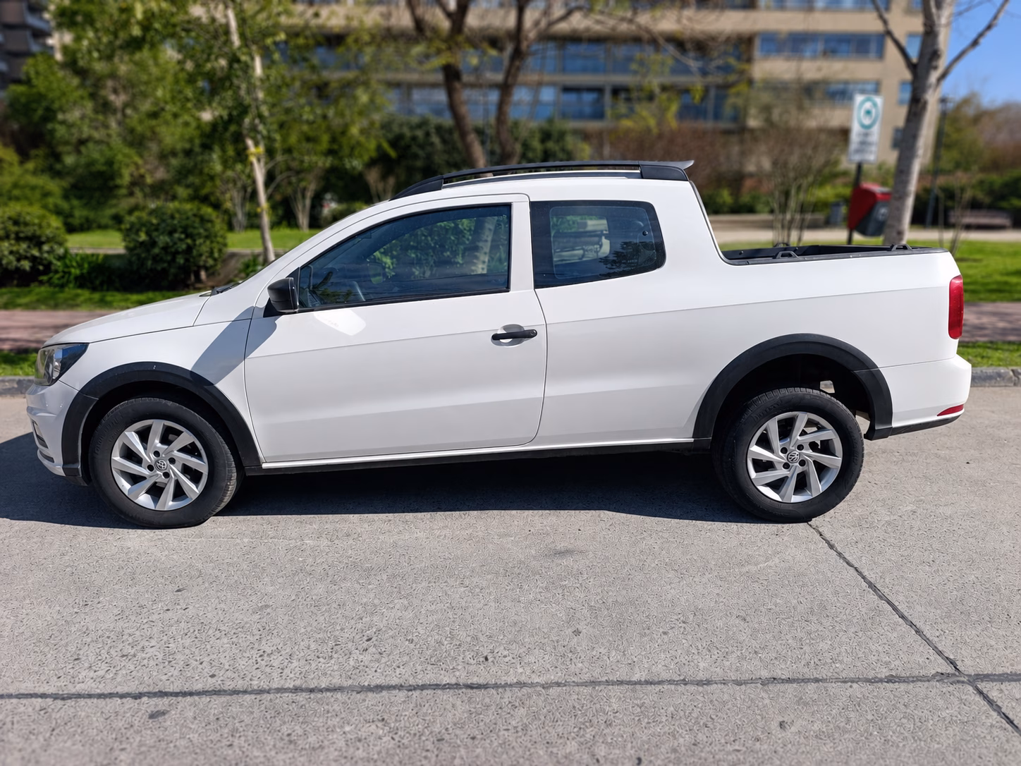 Volkswagen Saveiro Dcab año 2019