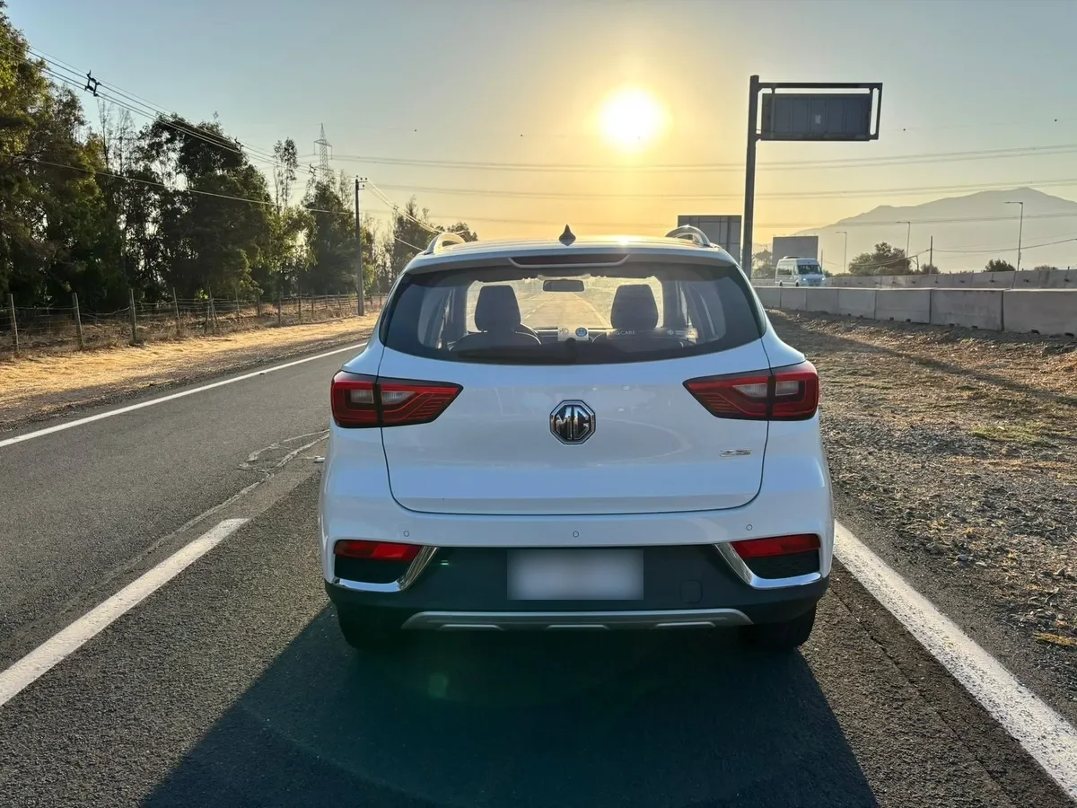 MG ZS 1.5 Std Mt año 2025