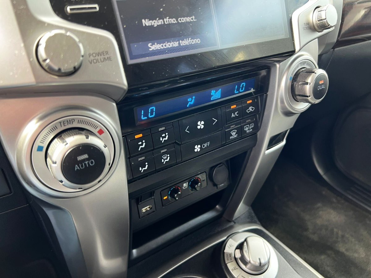 Toyota 4 Runner Limited 4x4 año 2021