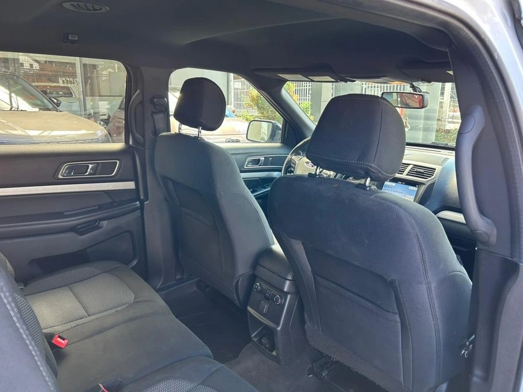 Ford Explorer 3.5 Xlt 4x2 3 Corridas At 5p año 2017