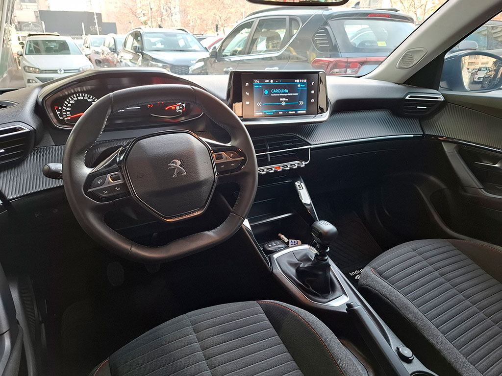 Peugeot 2008 1.2 Active Puretech año 2023