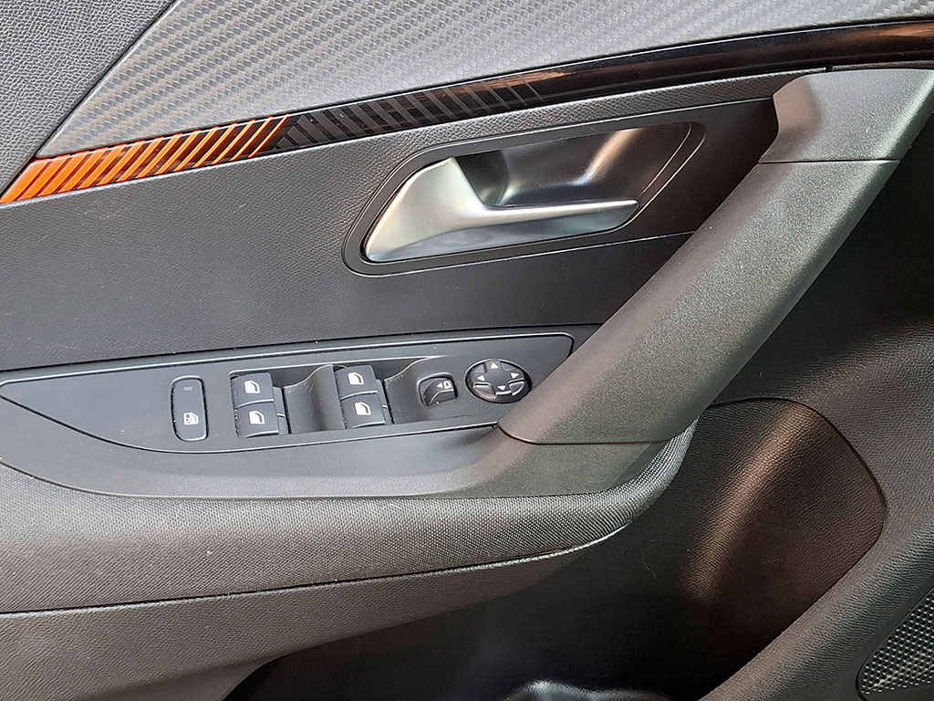 Peugeot 2008 1.2 Active Puretech año 2023
