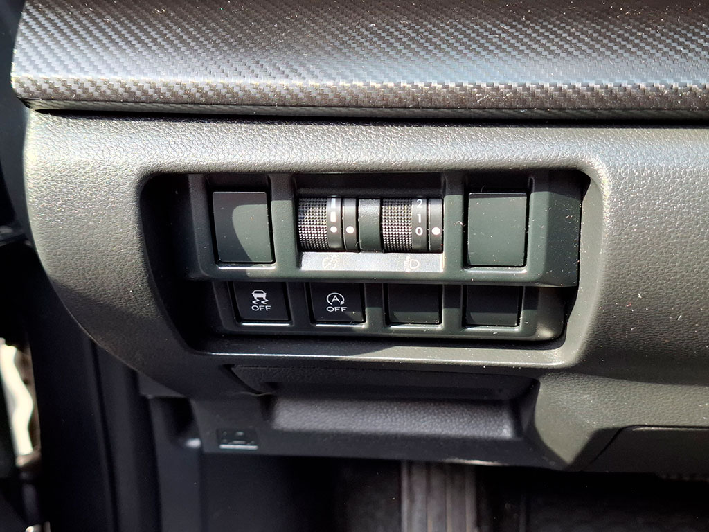Subaru Impreza Cvt 4x4 2.0 At año 2021