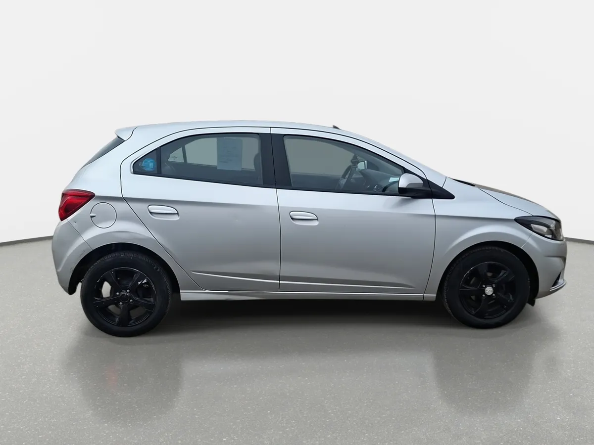 Chevrolet Onix 1.4 Ltz 4x2 Hb Mt 5p año 2019