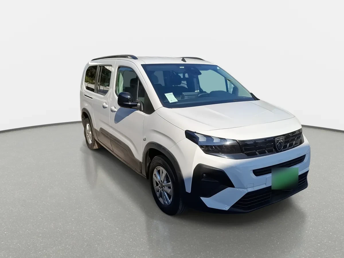 Peugeot Rifter 1.2 Mca Allure Puretech 130 4x2 Eat8 5p año 2026