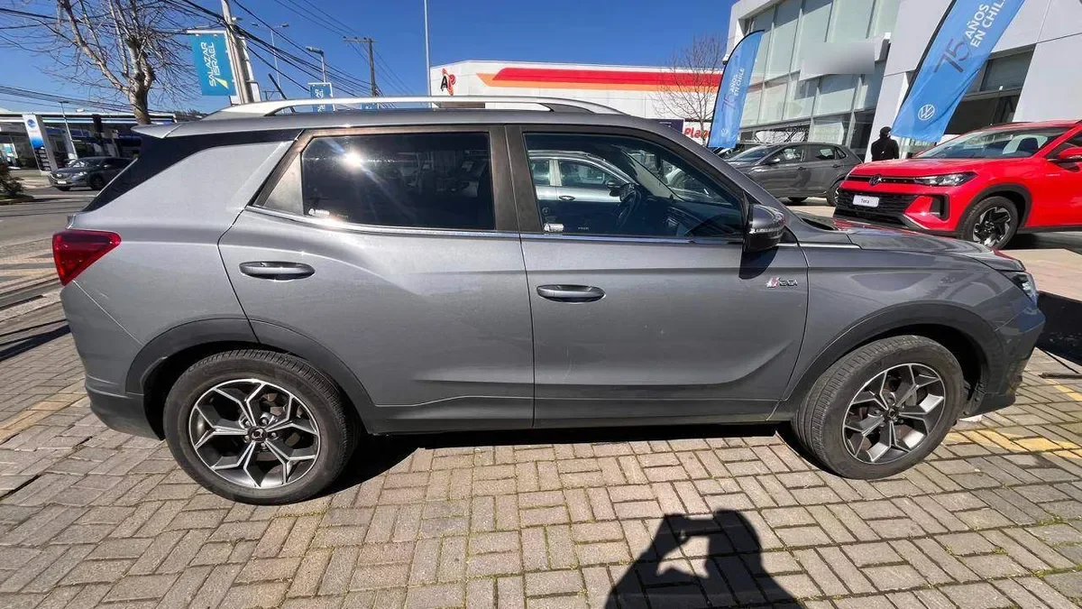 Ssangyong Korando 1.5 Cg100t 4x2 Mt 5p año 2021