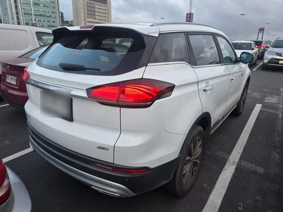 Geely Azkarra 1.5t Luxury 4x4 Dct 7at 5p año 2023