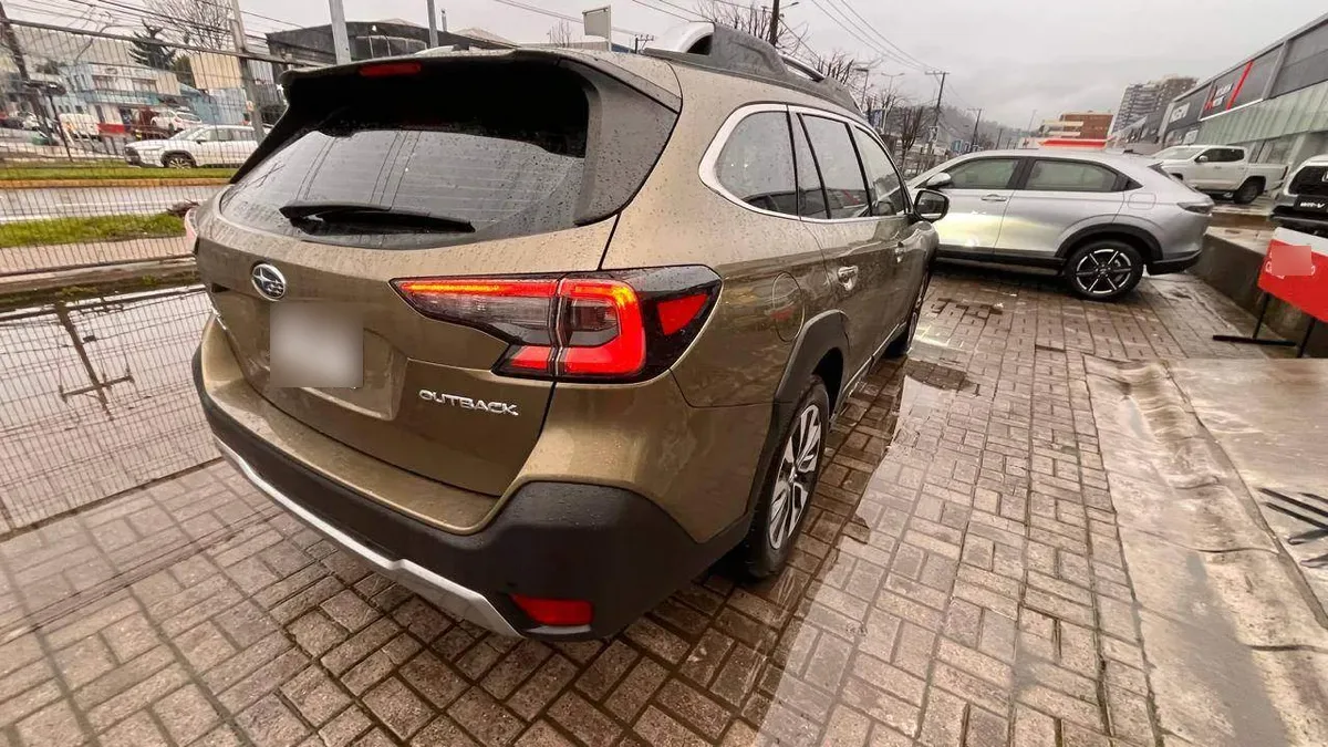 Subaru Outback 2.5i Touring Awd Cvt At 5p año 2026