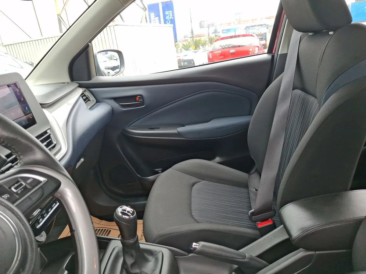 Suzuki Baleno 1.5 Gls 4x2 Mt 5p año 2023