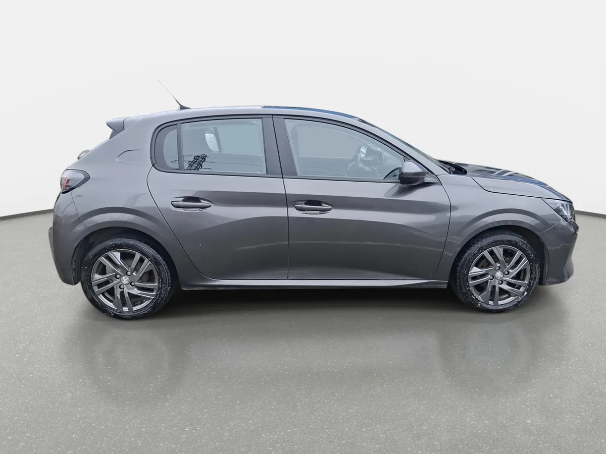 Peugeot 208 1.2 Active Pack Puretech 4x2 75 Mt 5p año 2021