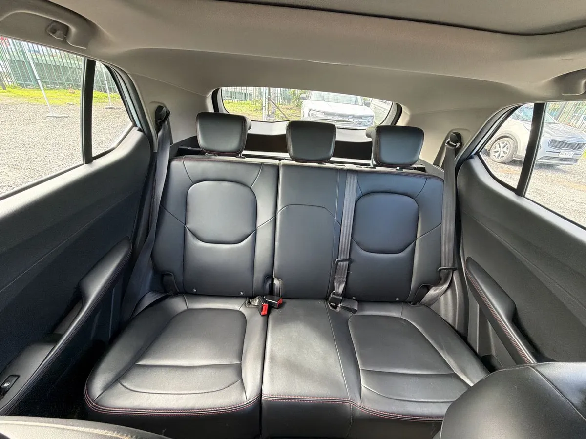 Chevrolet Groove 1.5 Premier R 4x2 Mt 5p año 2024