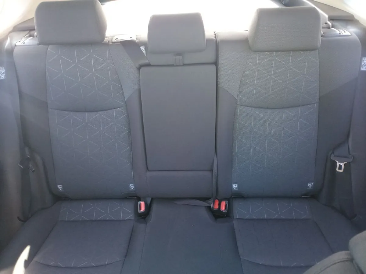 Toyota Rav 4 2.0 Le 4x2 Cvt At 5p año 2020