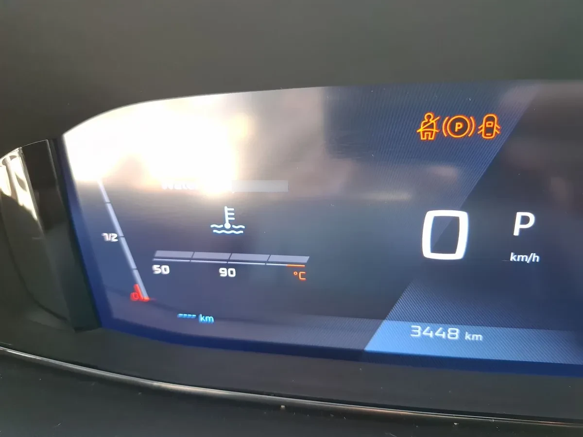 Peugeot Rifter 1.2 Mca Allure Puretech 130 4x2 Eat8 5p año 2026