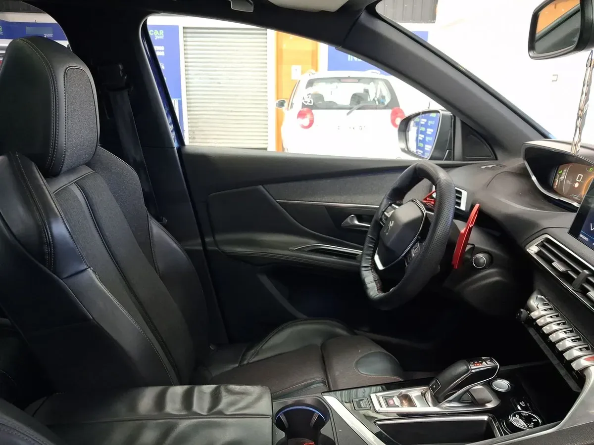 Peugeot 3008 1.6 Gt Line 4x2 Thp 165hp Eat6 5p año 2018
