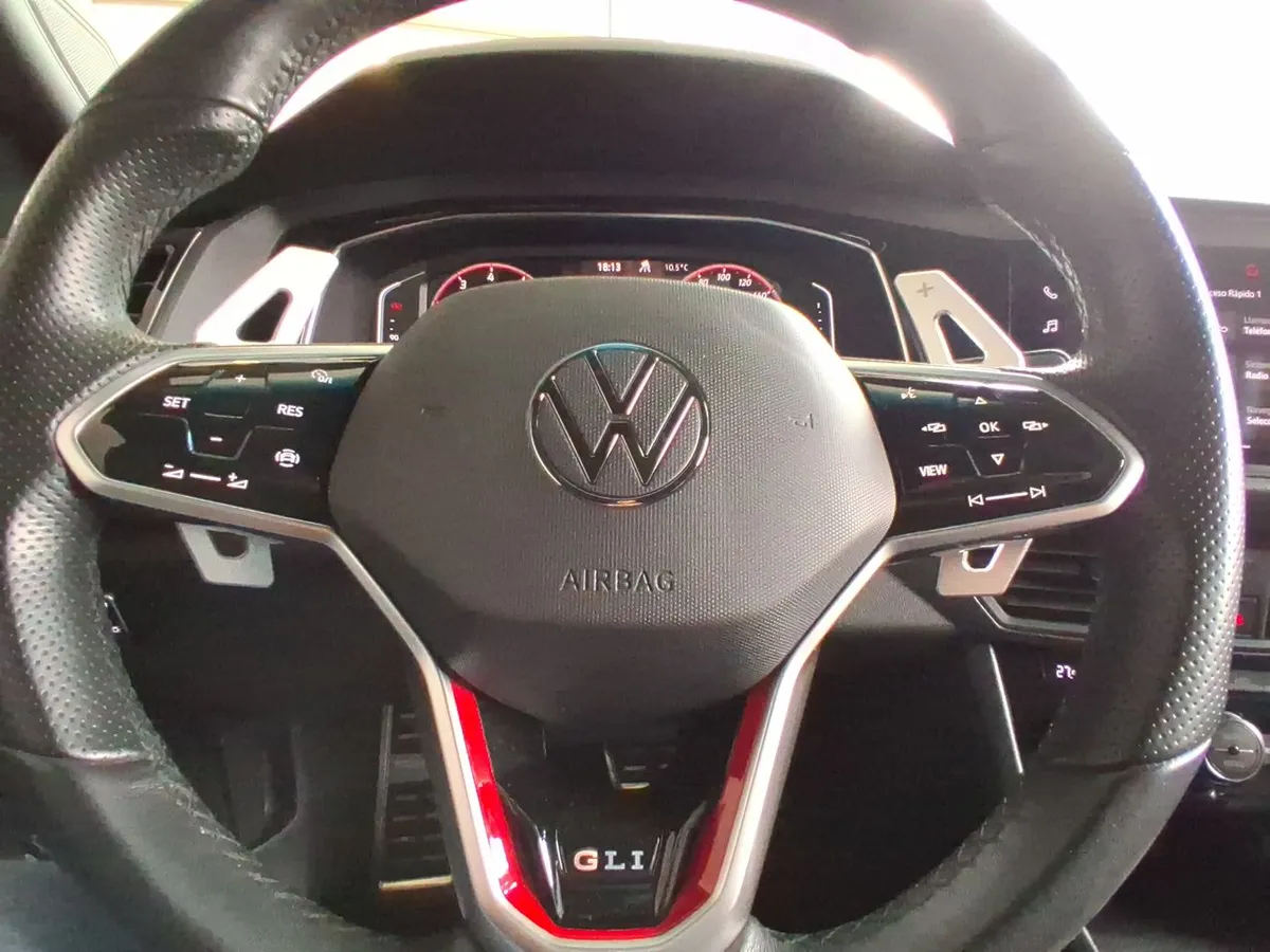 Volkswagen Jetta 2.0 Gli 4x2 At 4p año 2024