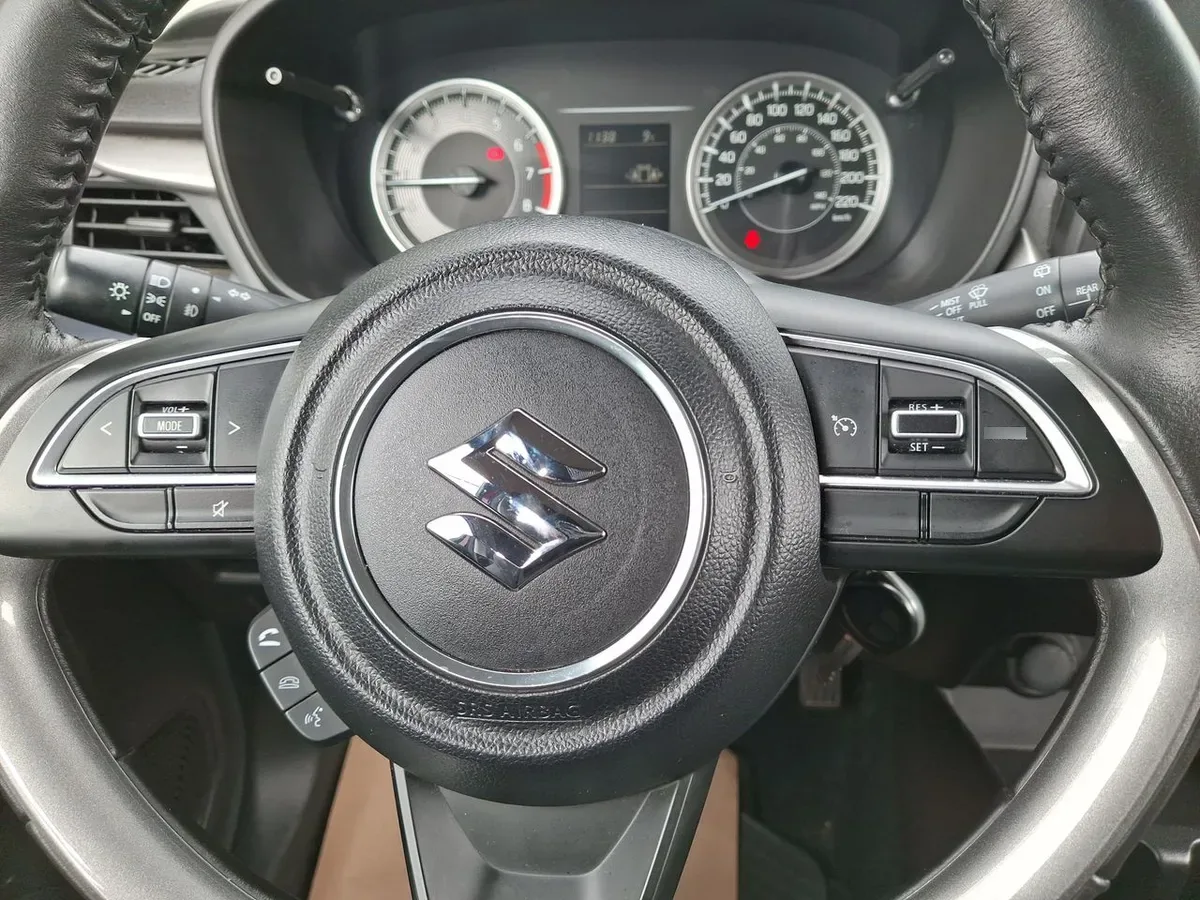 Suzuki Baleno 1.5 Gls 4x2 Mt 5p año 2023
