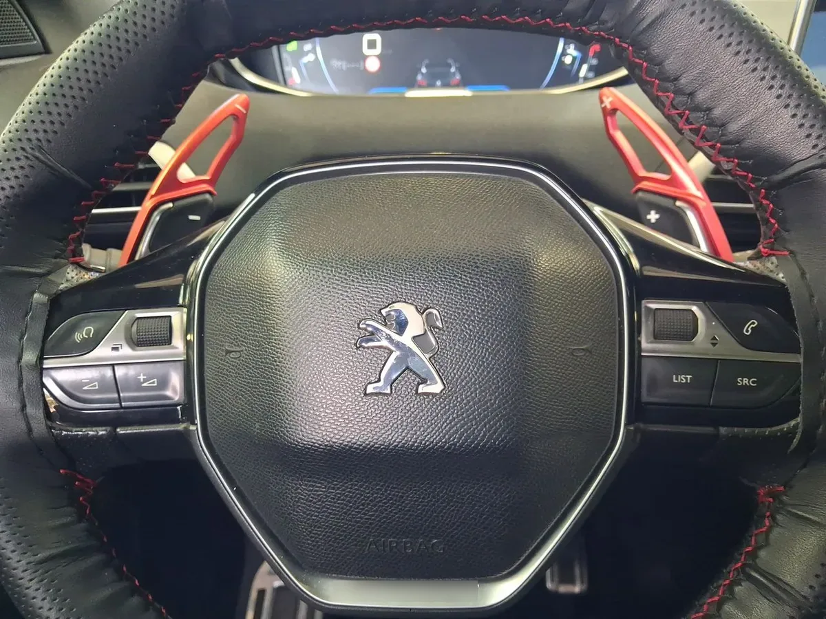 Peugeot 3008 1.6 Gt Line 4x2 Thp 165hp Eat6 5p año 2018