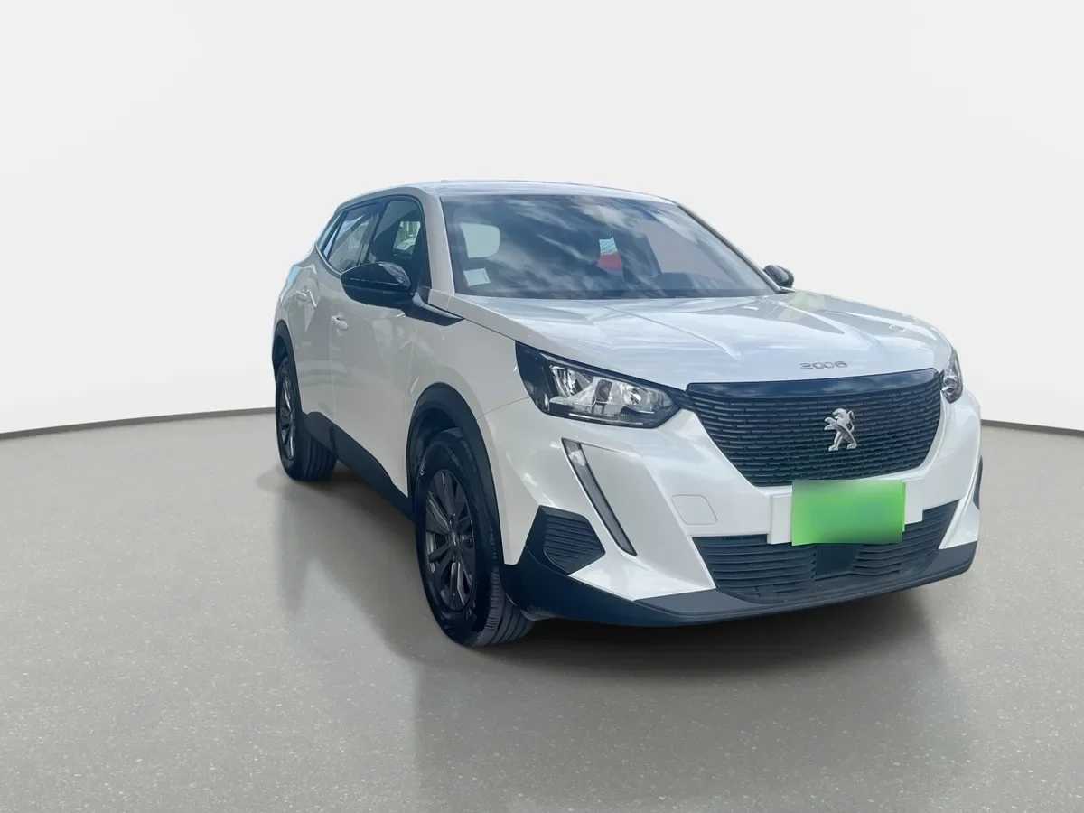 Peugeot 2008 1.2 Active Pack Puretech 130 4x2 Mt 5p año 2024