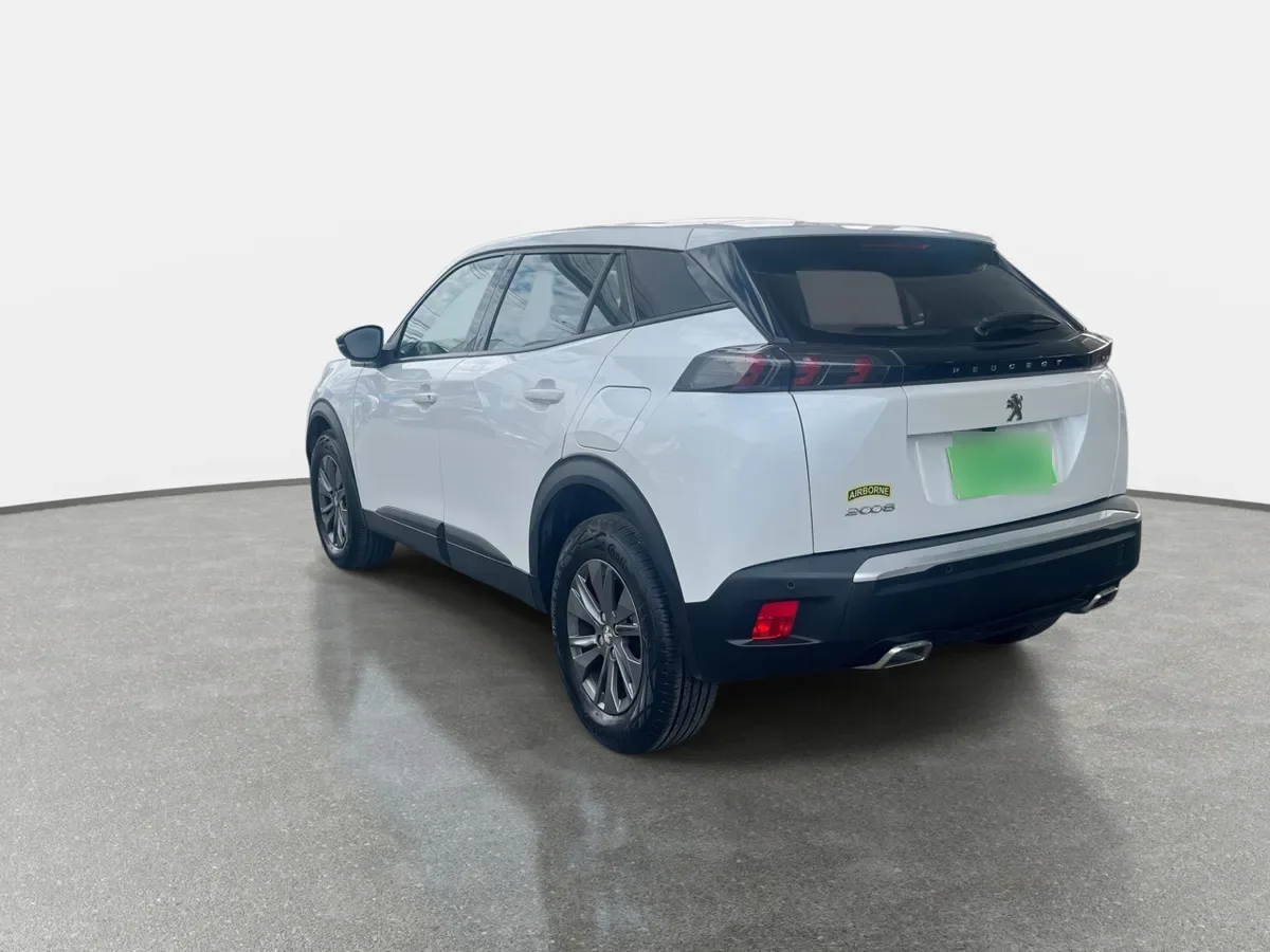 Peugeot 2008 1.2 Active Pack Puretech 130 4x2 Mt 5p año 2024