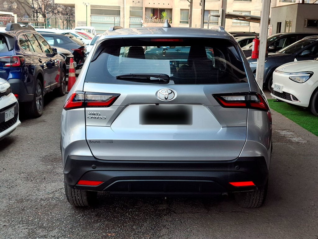 Toyota Yaris Cross 1.5 Mt Ac año 2025